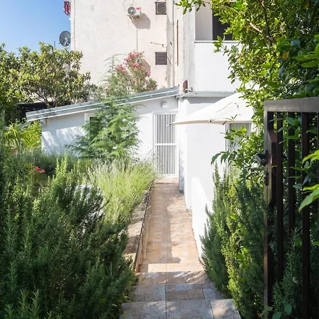 Apartment Pinot Cervar Porat
